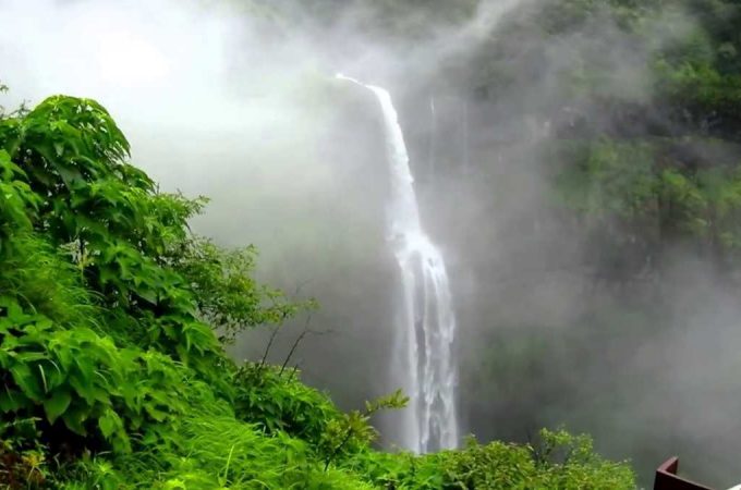 Chinaman’s-Falls-Mahabaleshwar
